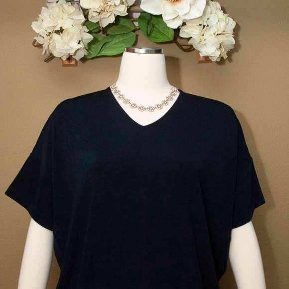 Chico's Travelers Navy Dolman Sleeve Tunic Popover Tunic Top size S - Picture 2 of 7